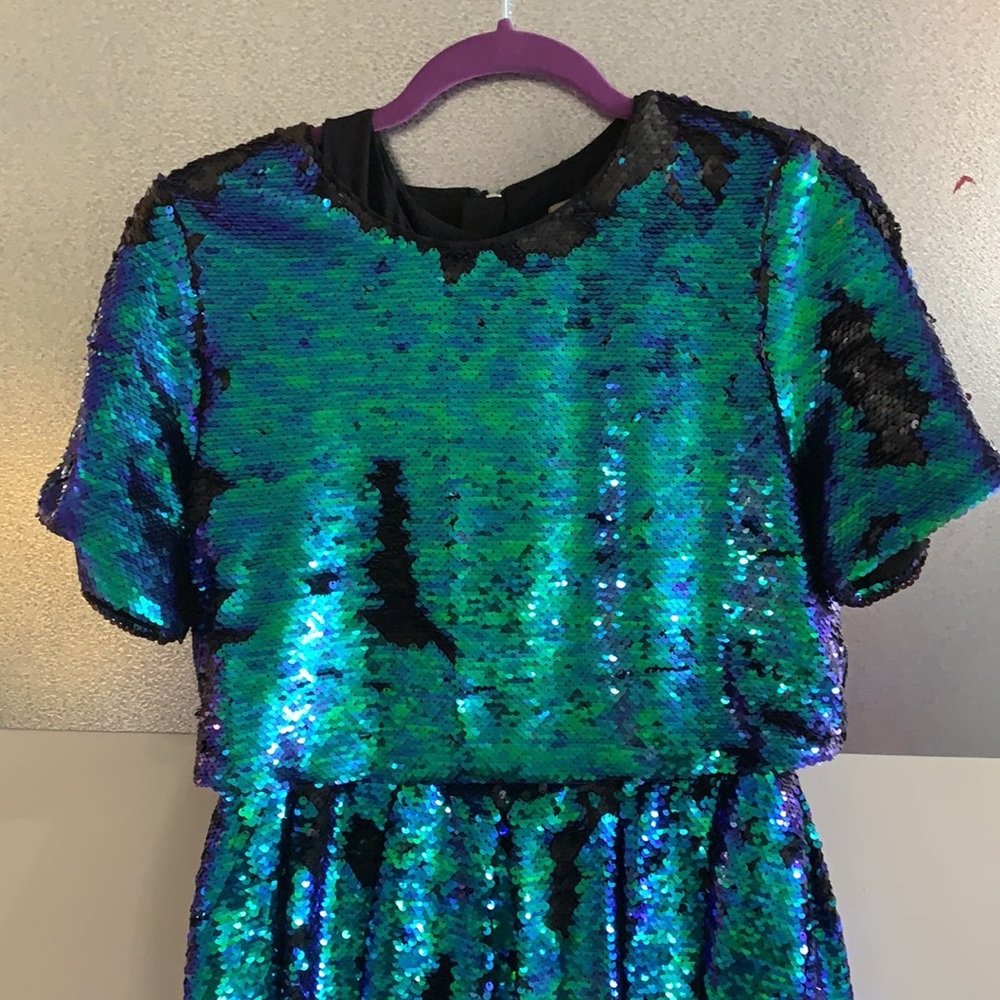ASOS - Picture 2 of 11